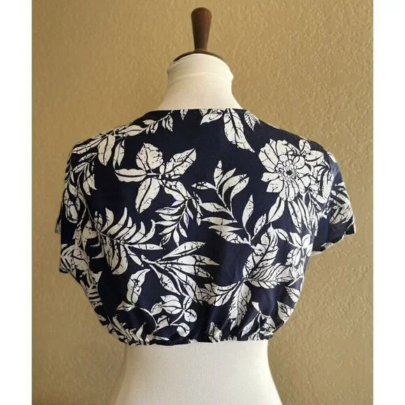 Swell Women's Palmia Floral Navy Blue Tie Front Crop Top Size S M L - Picture 2 of 11
